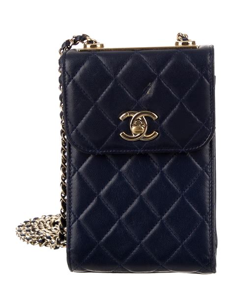 chanel crossbody handbag